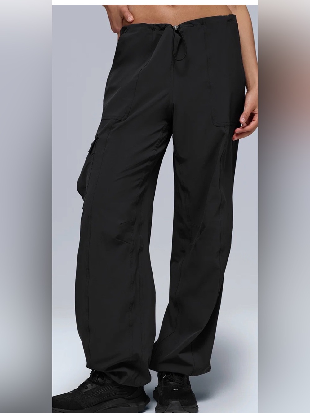 Alo Yoga Low Rise Megastar Cargo Pant size M Black